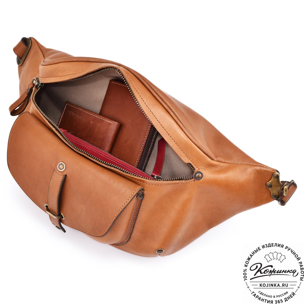 Кожаная нагрудная сумка "Слэш" (коричневая)