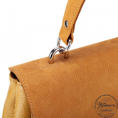 Женская кожаная сумка "Эстель" (охра)