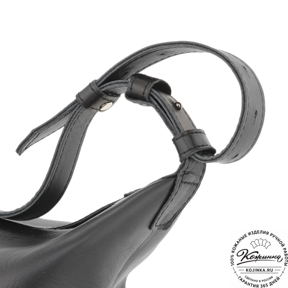 Женская кожаная сумка "Тойс" (черная)